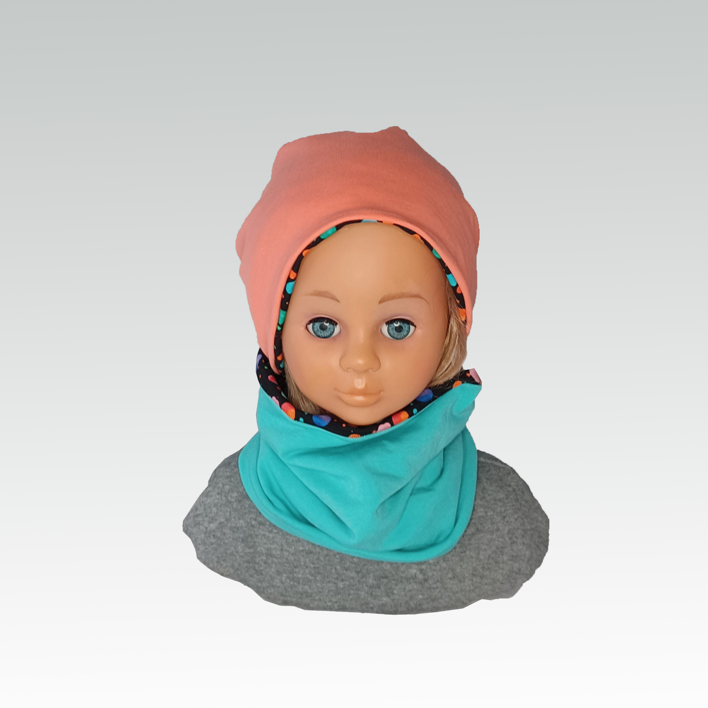 Set Beanie und Loop mit bunten Punkten auf schwarzem Jersey – Bild 3